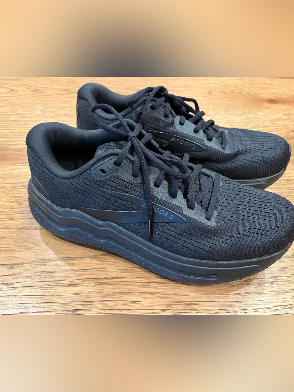Brooks Ghost Max Men’s 8.5